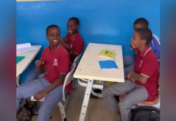 В Африке зажгли под трек «Чина»