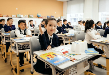 ЮНЕСКО мектептерде телефон пайдалануға тыйым салуды ұсынды