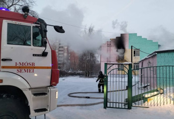 Семейде балабақша өртенді