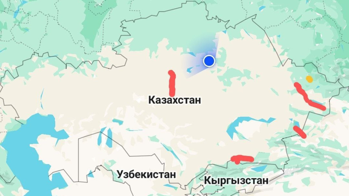 В 10 областях Казахстана закрыто движение по трассам