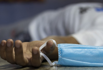 Астанада пәтерден әйелдің мәйіті табылды