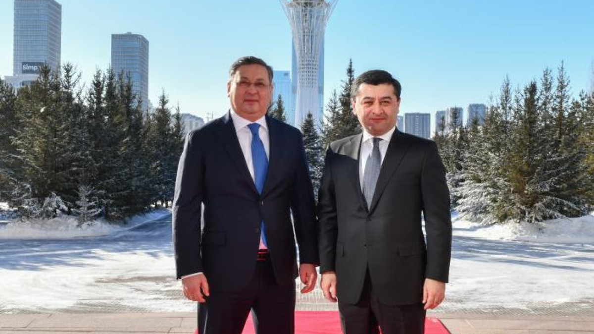 Казахстан и Узбекистан прорабатывают совместные проекты на 1 млрд долларов