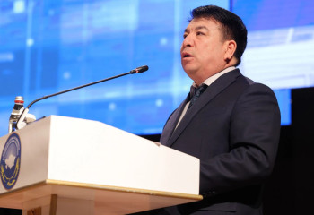 Нужны ли в школах намазханы, рассказал министр просвещения