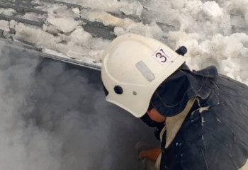 В Туркестанской области загорелась крыша школы