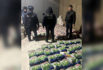 Подделку стирального порошка «Ариель» и других производили в цехе Туркестанской области