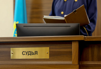 Астаналық адвокат алаяқтық жасап, 11 жылға сотталды