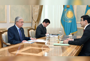 President Tokayev receives head of Baiterek Holding Rustam Karagoishin
