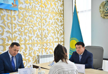 Еліміздің бас ұстазы Шымкент тұрғындарының жеке мәселелерін тыңдады