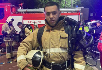 Құтқарушылар өзбекстандық азаматты жанып жатқан қоймадан қалай құтқарды