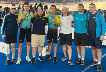 Казахстанцы завоевали медали на чемпионате Азии по велотреку