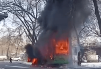 Алматыда автобус өртке оранды