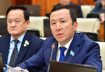 «Қазір іске кіріспесек, ертең кеш болады». Депутат су тапшылығын шешудің жолдарын ұсынды