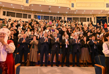 Қ.Қуанышбаев атындағы драма театрда «Шәмші» қойылымы сахналанды