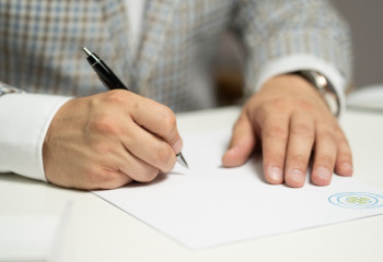 Этнограф ер азаматтар қандай жағдайда атын және тегін өзгерткенін түсіндіріп берді