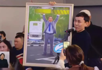 Ерболат Досаев хейтке ұшыраған жігіттен кешірім сұрады