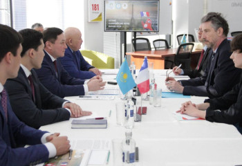 Посол Франции поделился планами о создании в Астане мурала, посвященного играм в Париже