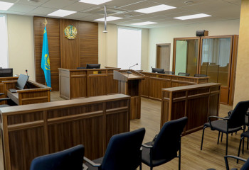 Экс-чиновник возместил ущерб в 22 млн тенге за разрушенную дорогу и избежал тюрьмы