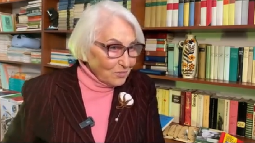  screenshot from video 