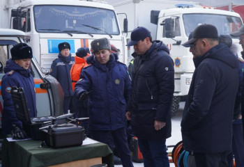 Министр по чрезвычайным ситуациям посетил Восточно-Казахстанскую область