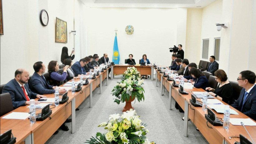  Мәжілістің баспасөз қызметі 