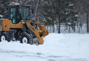 Астанада қар тазалауға 2,3 мыңнан астам жол жұмысшысы жұмылдырылды