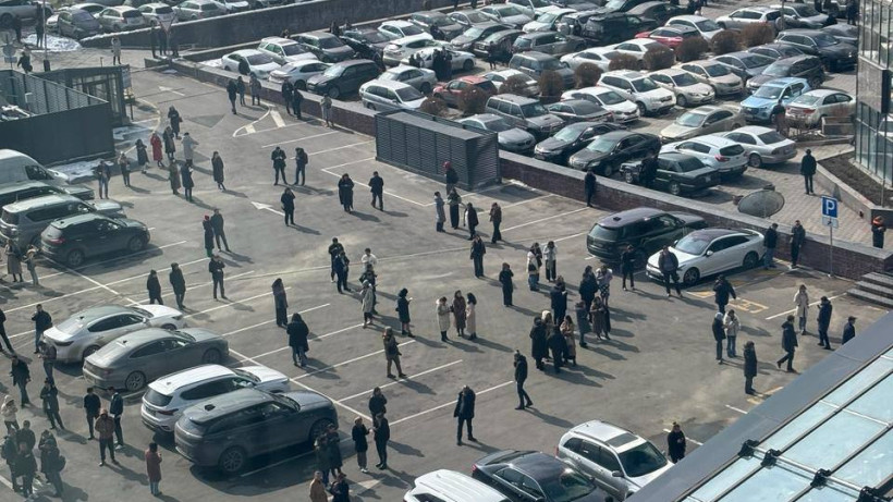  Әлеуметтік желі 