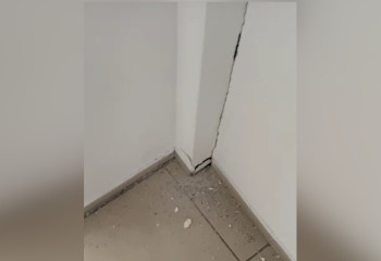 Как землетрясение повредило здания Алматы