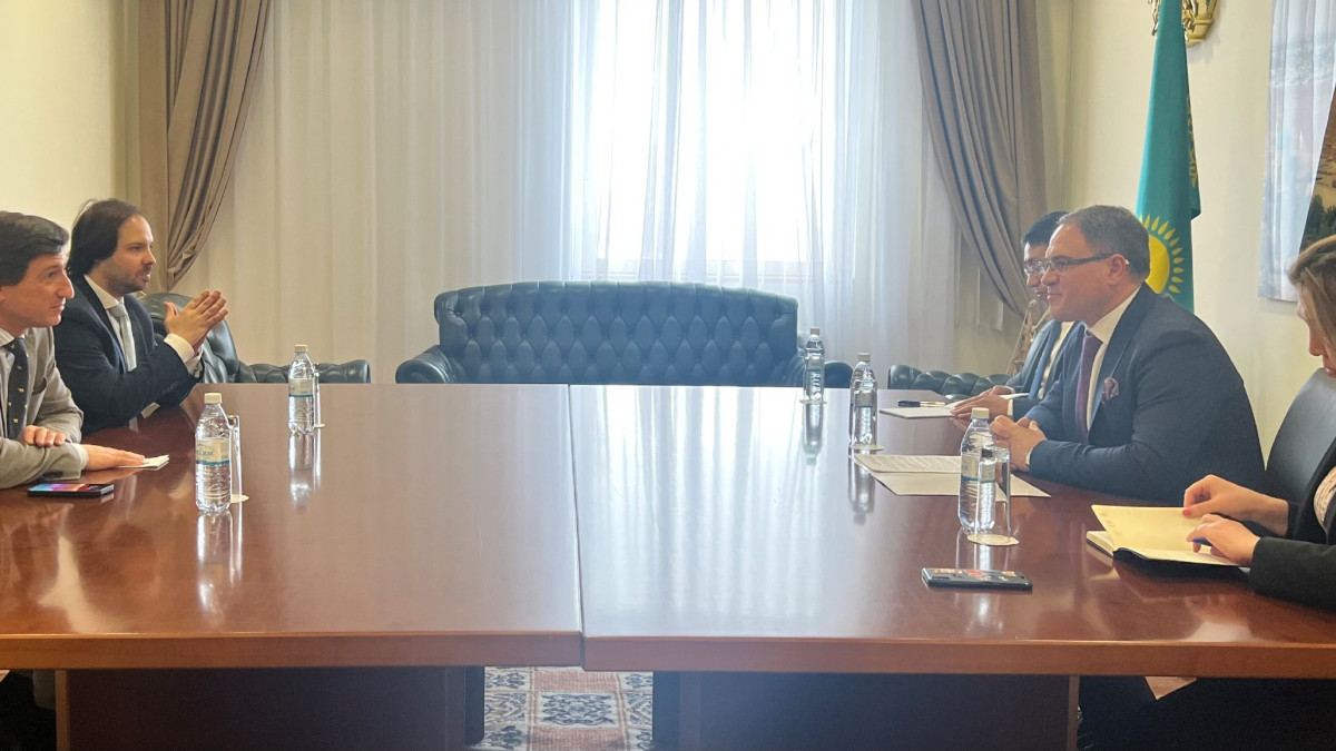 Prospects of bilateral cooperation with Portugal discussed at Kazakh MFA