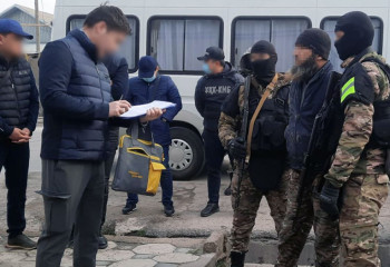 КНБ Казахстана задержал подозреваемых в пропаганде терроризма в социальных сетях