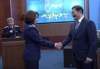 25 женщин-прокуроров поощрены ведомственными наградами и классными чинами