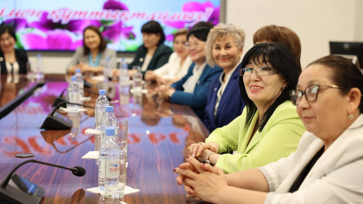  Оқу-ағарту министрлігі 