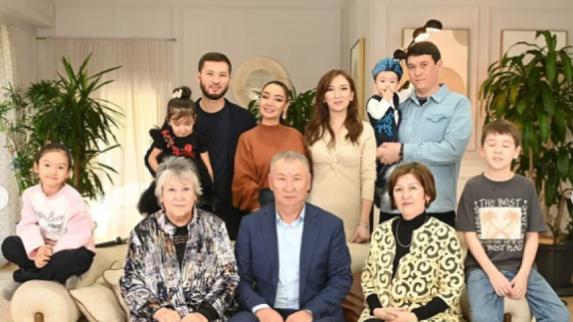  instagram.com/armankonyr 