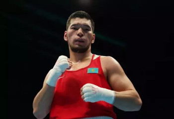 Бокстан іріктеу турнирі: Нұрбек Оралбай қарсыласын айқын басымдықпен ұтты