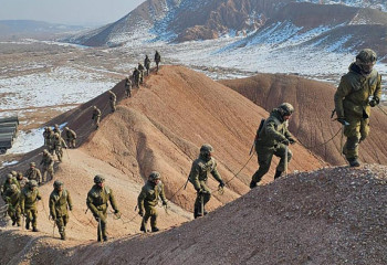 Десанттық шабуылдау әскерлерінің альпинистік роталары алғашқы далалық жаттығуларын аяқтады
