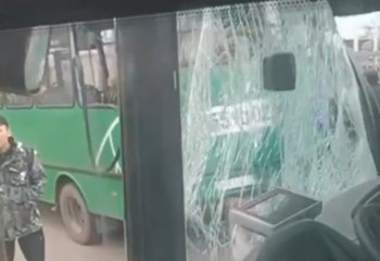 Алматыда екі автобус соқтығысты