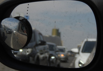 Алименттен жалтарған әкелердің көлігі сатылады