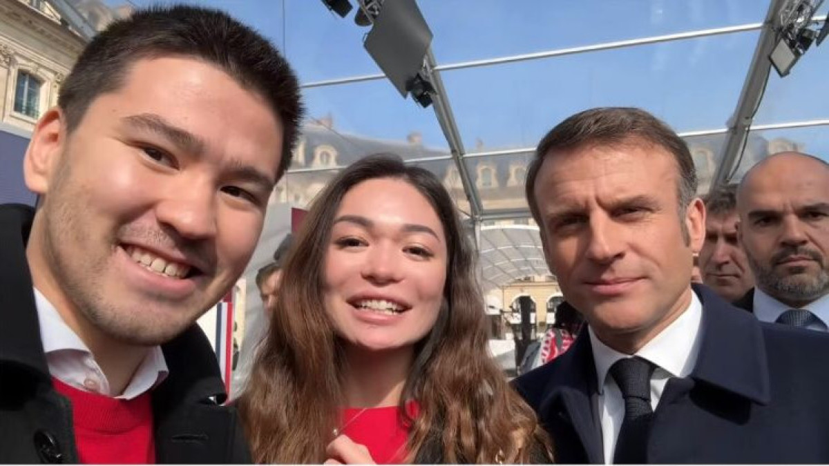  Screenshot from video 