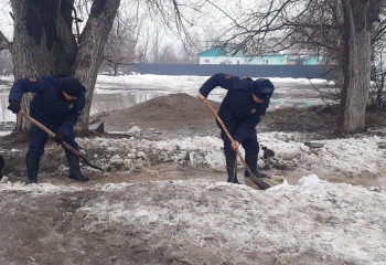 Жетісу облысында аулалардан еріген қар суын шығару жұмыстары аяқталды