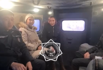 В Актюбинской области беременная застряла на авто в сугробе