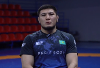 Олимп жолы: Еркін күрес шебері Азамат Дәулетбеков Парижге барады