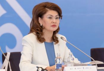 Аида Балаева журналистерді сот қызметіне араласудан сақ болуға шақырды