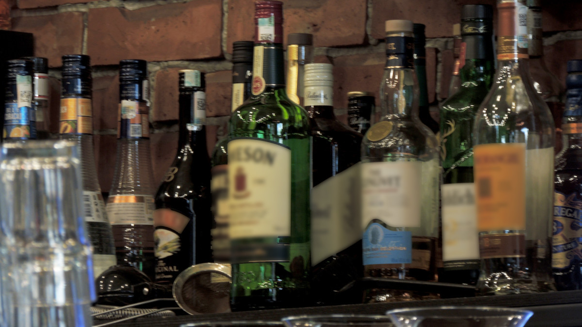 Директор предприятия в Таразе сокрыл конфискованный алкоголь стоимостью 110 млн тенге