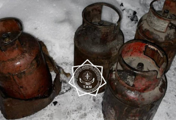 Атбасарда өрт орнынан 4 тұрмыстық газ баллоны шығарылды