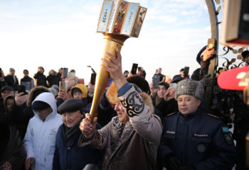 Амал 2024: традиционный огонь единства зажгли в Мангистау