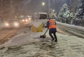 Алматыда қалыңдығы 15 см қар жауды