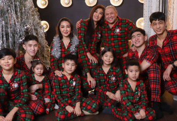 Тоғыз баланы дүниеге әкелген батыр ана отбасылық құпиясымен бөлісті