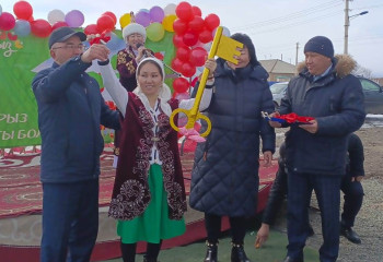 Шығыс жұрты Наурызды ерекше тойлап жатыр