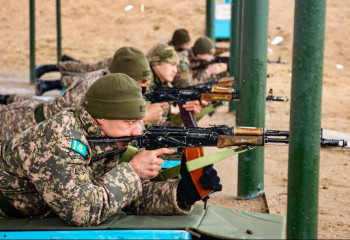 Среди военных гарнизонов провели состязания по многоборью