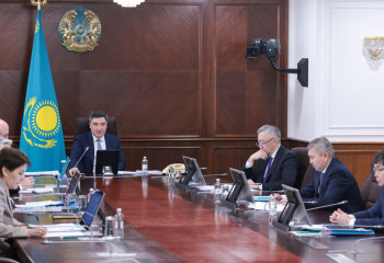 Kazakh PM  instructs akimats to improve quality of life for villagers: schools, hospitals and access to water