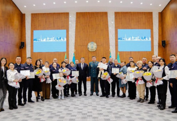 Астанада құтқарушылар мен өрт сөндірушілерге пәтер кілті табысталды
